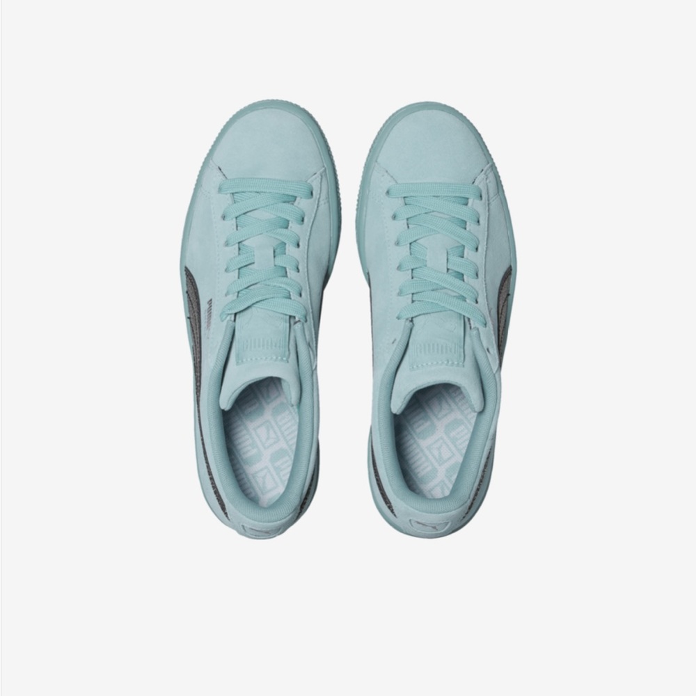 PUMA Suede Aurora NWT: